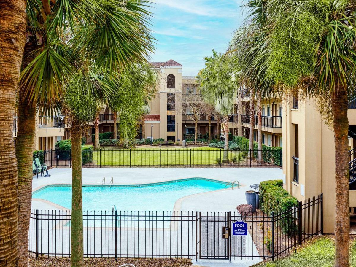 Comfort Suites Baton Rouge South I-10 Inniswold Екстериор снимка