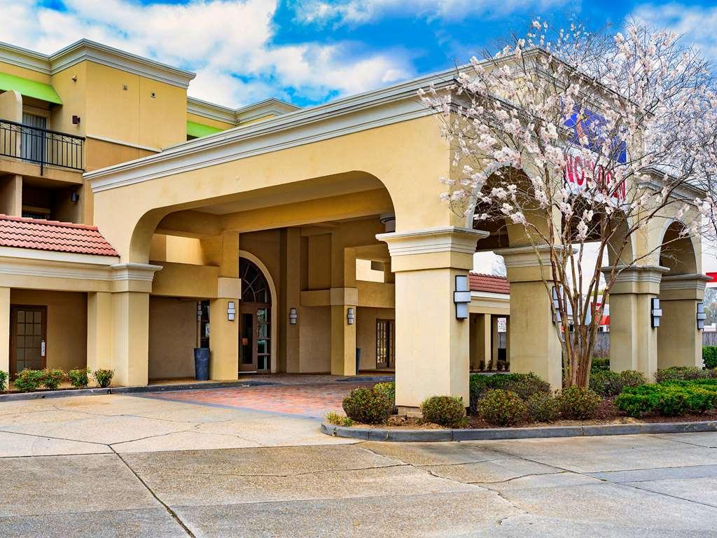 Comfort Suites Baton Rouge South I-10 Inniswold Екстериор снимка