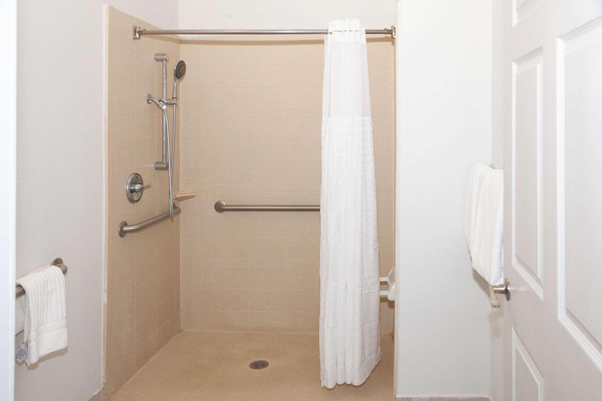 Comfort Suites Baton Rouge South I-10 Inniswold Екстериор снимка