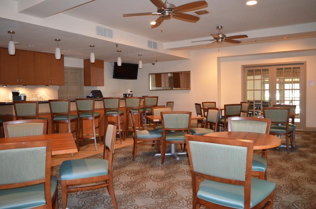 Comfort Suites Baton Rouge South I-10 Inniswold Екстериор снимка